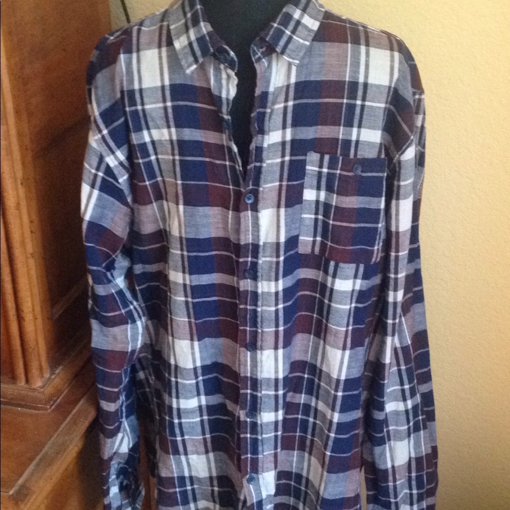 Ezekiel Mens Sz XL Button Down Plaid Shirt